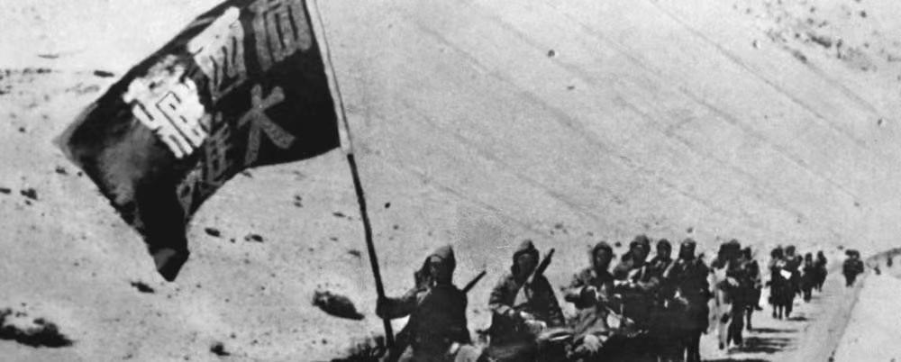1950年初，中共中央和中央军委指示西南局担负进军西藏的任务。重庆制药厂(西南药业的前身)接受西南军区后勤部军药处为解放西藏所需3000万粒行军丹的计划。全厂职工夜以继日，按时完成任务，受到西南军区嘉奖。.jpg